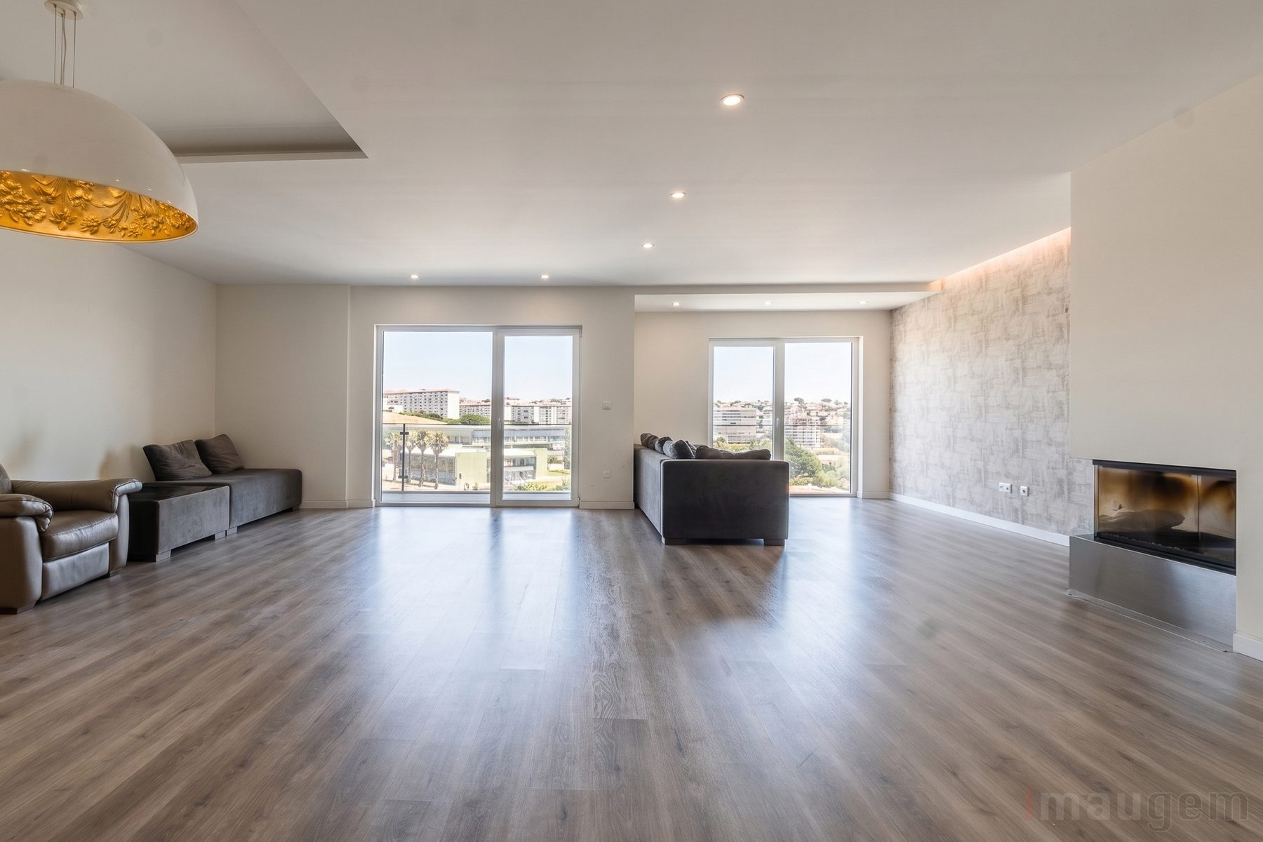Fotografia imobiliária — sala de estar com vista
