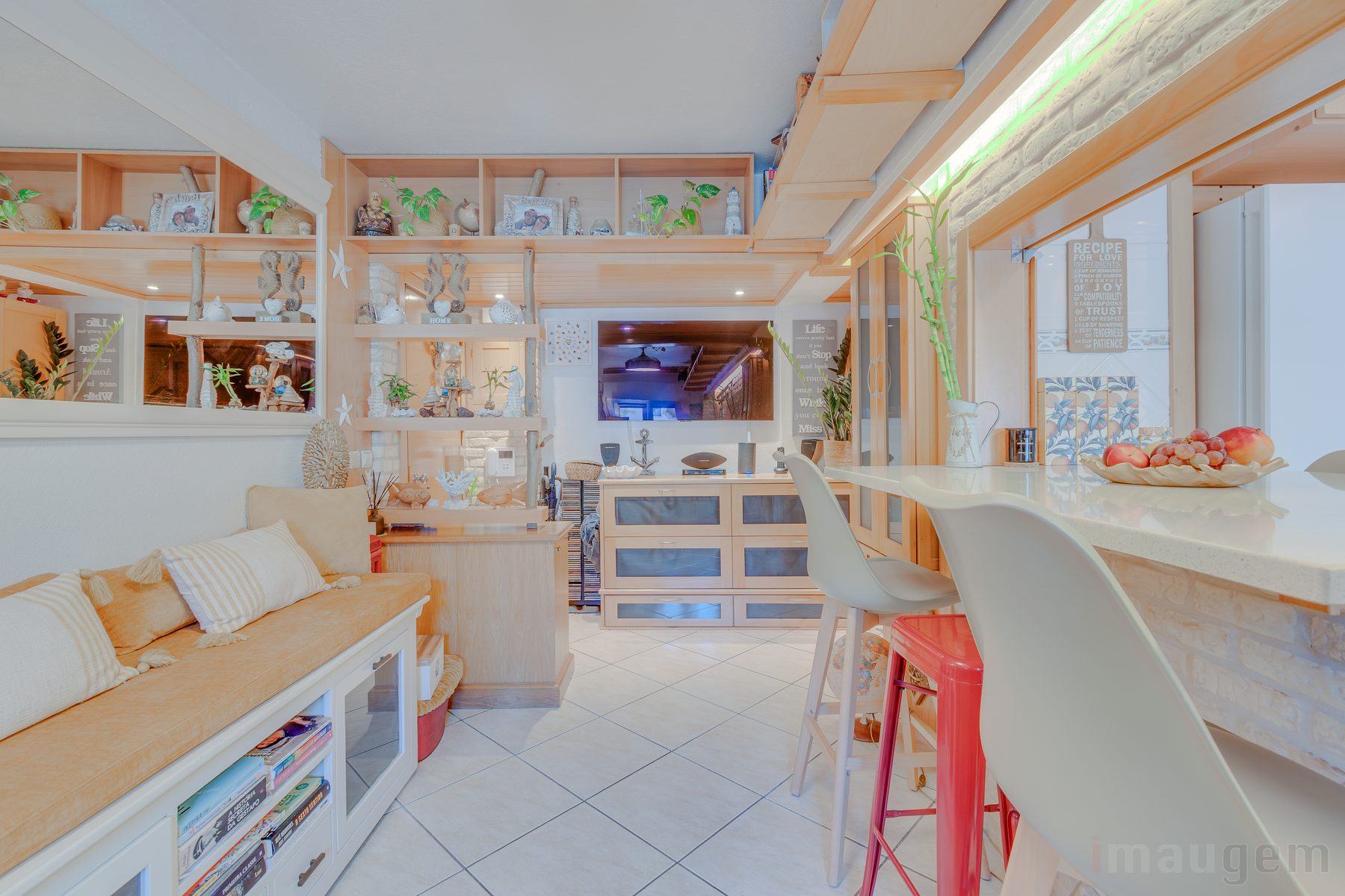 Fotografia imobiliária — sala e cozinha em open space